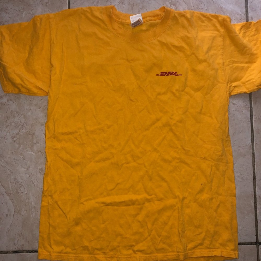 DHL T-SHIRT RED YELLOW SIZE L I'M ON IT VINTAGE Shipping German
